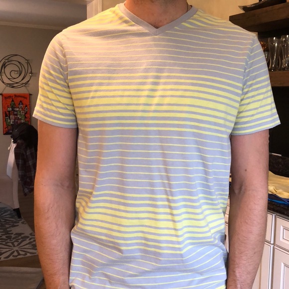 Men’s Mossimo TEE - Picture 1 of 1